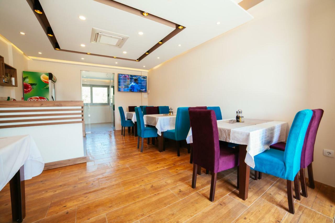 乌尔齐尼Adriatica Sea & Sun住宿加早餐旅馆 外观 照片